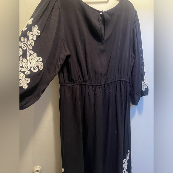 Bohme Cassandra Embroidered Midi Dress Balloon Sleeve - Picture 4 of 6